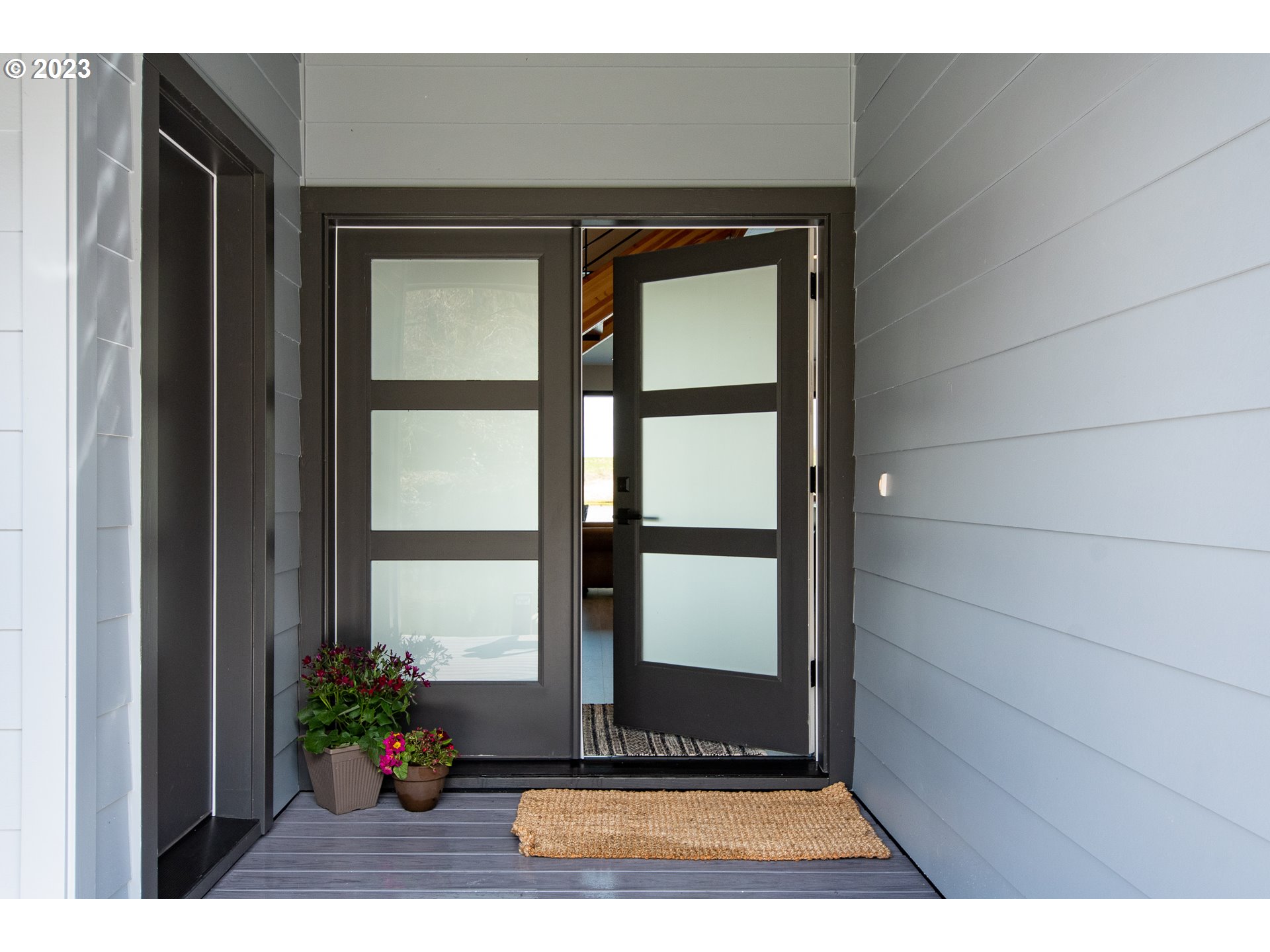 14563 Northwest Larson Road Portland, OR 97231 - Photo 5 of 47
