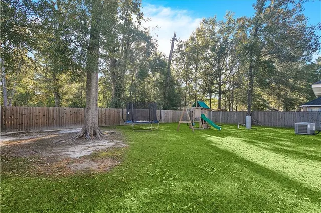 $279,900 | 71060 Lake Placid Drive, Covington, LA 70433