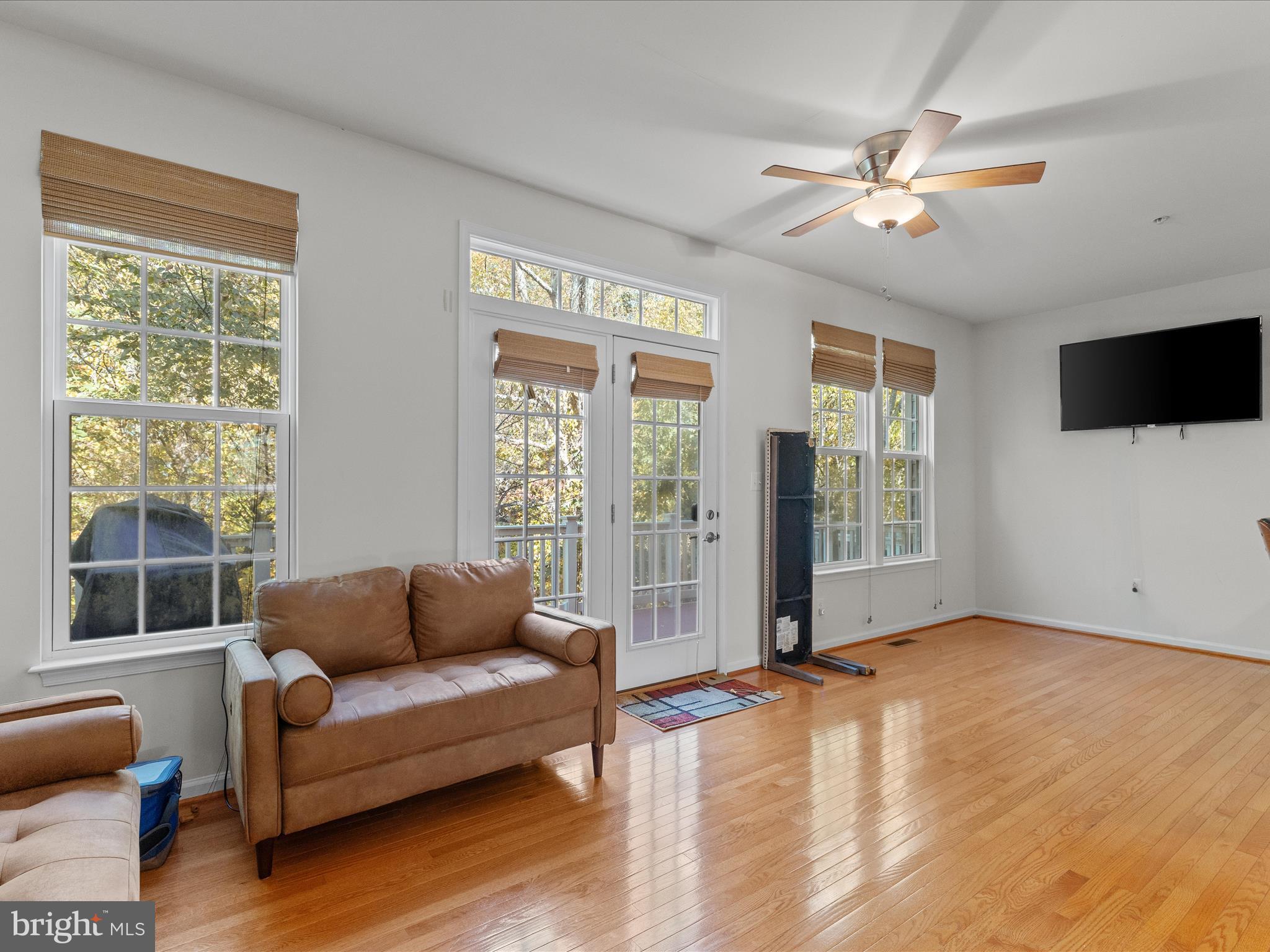 2804 St Marys View Road Accokeek, MD 20607 - Photo 18 of 37 a living room with furniture and a window