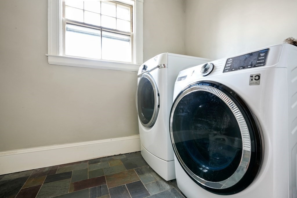 3 Rundel Park Boston, MA 02124 - Photo 17 of 31 a utility room with dryer and washer