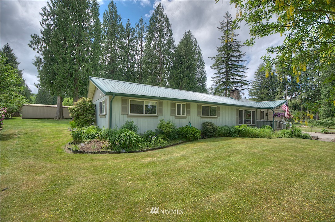 9545 Evergreen Valley Road Southeast Olympia, WA 98513 - Photo 2 of 16 Gallery Image 2