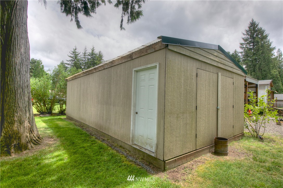 9545 Evergreen Valley Road Southeast Olympia, WA 98513 - Photo 13 of 16 Gallery Image 13