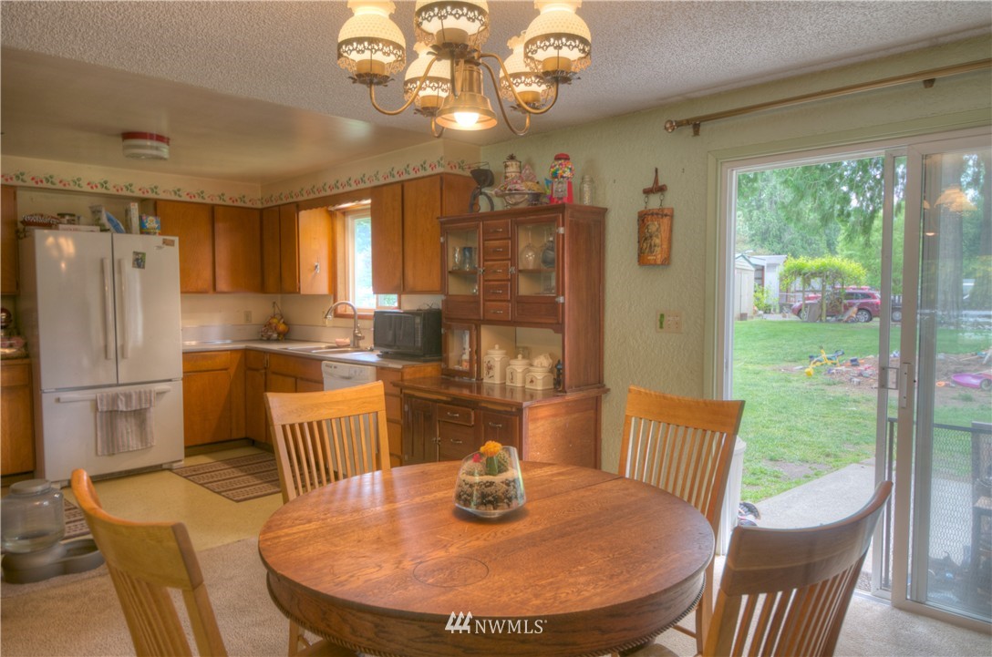 9545 Evergreen Valley Road Southeast Olympia, WA 98513 - Photo 8 of 16 Gallery Image 8