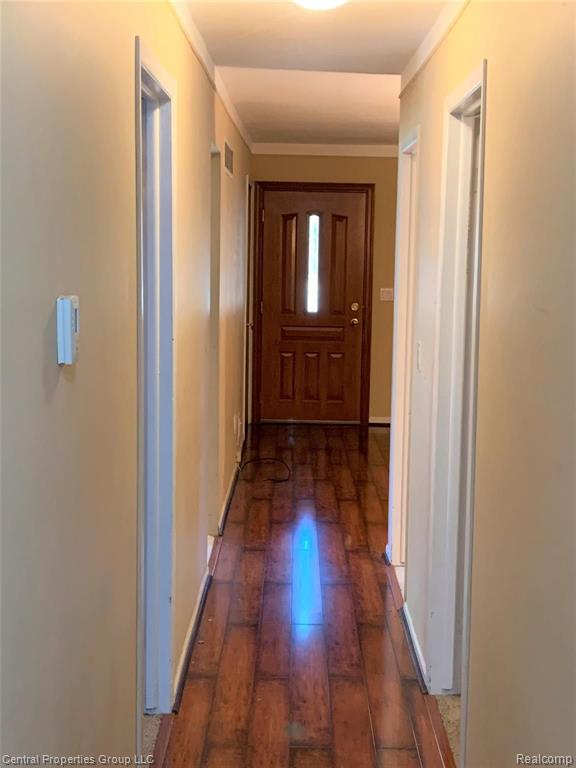 14235 Inkster Road Livonia, MI 48154 - Photo 8 of 21