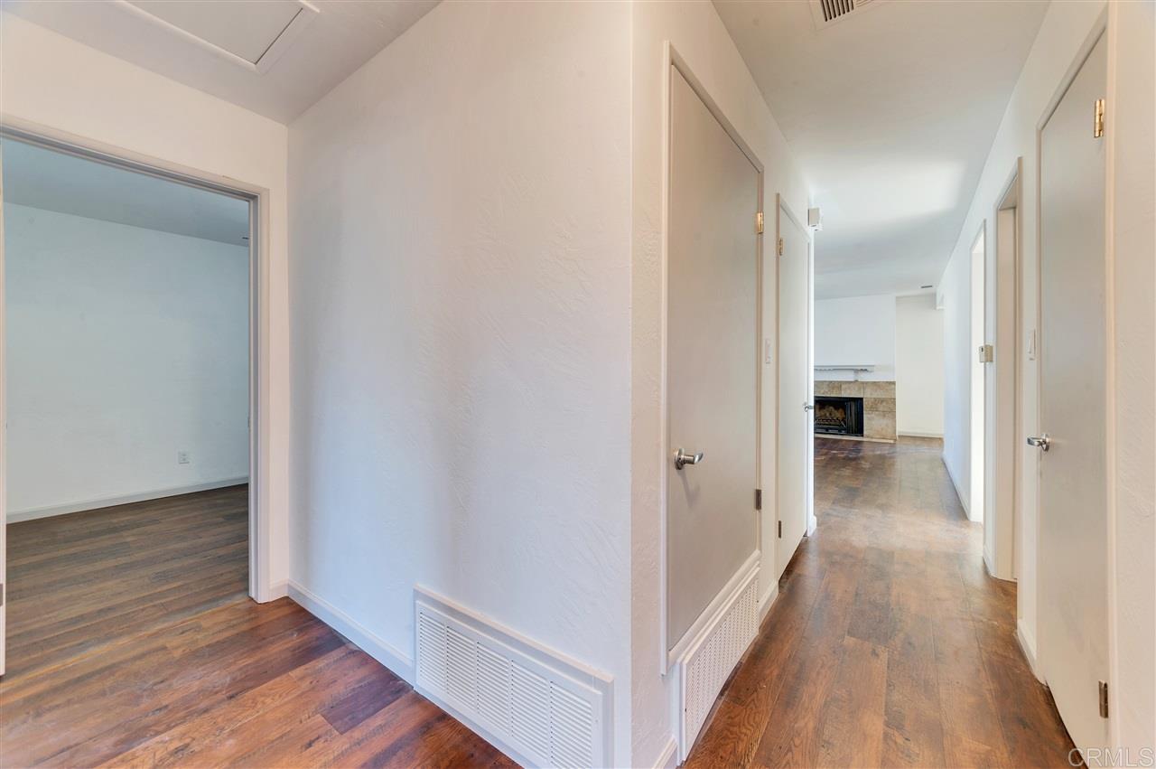 4096 Acacia Street Riverside, CA 92503 - Photo 15 of 24