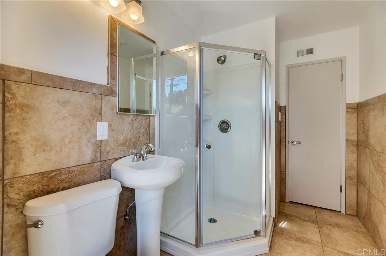 4096 Acacia Street Riverside, CA 92503 - Photo 16 of 24