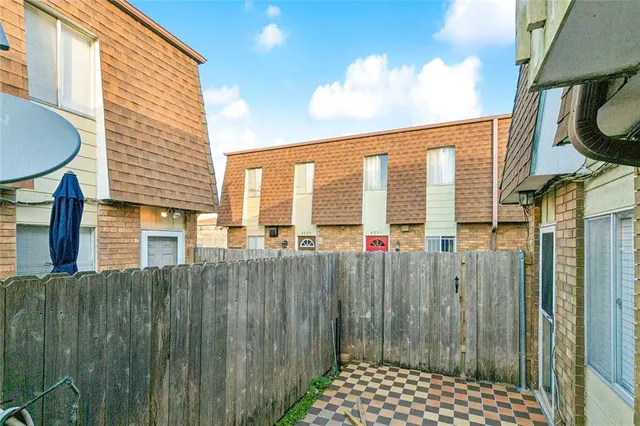 $1,600 | 4059 Division Street, Metairie, LA 70002