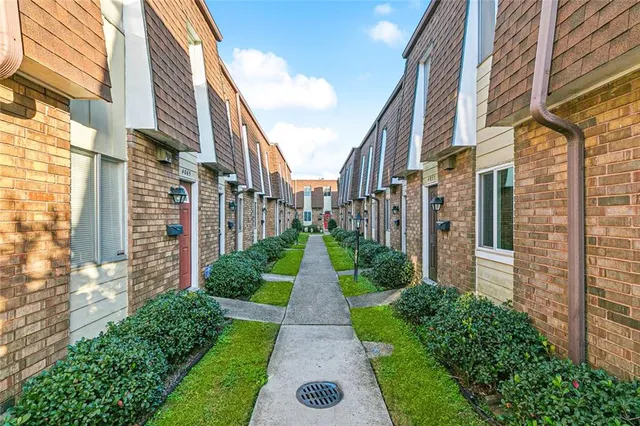 $1,600 | 4059 Division Street, Metairie, LA 70002
