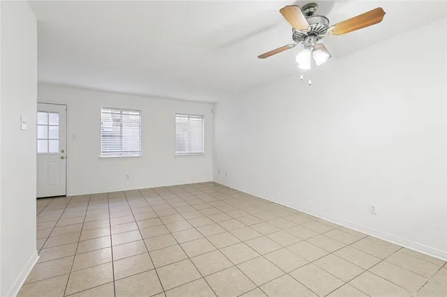 $1,600 | 4059 Division Street, Metairie, LA 70002