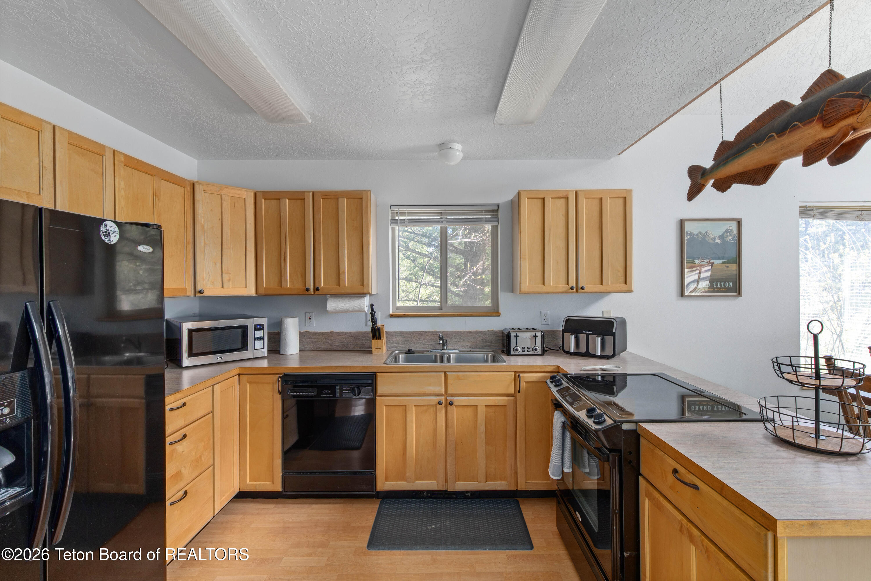 681 Overlook Circle Alpine, WY 83128 - Photo 17 of 54 681 Overlook_IMG_3387