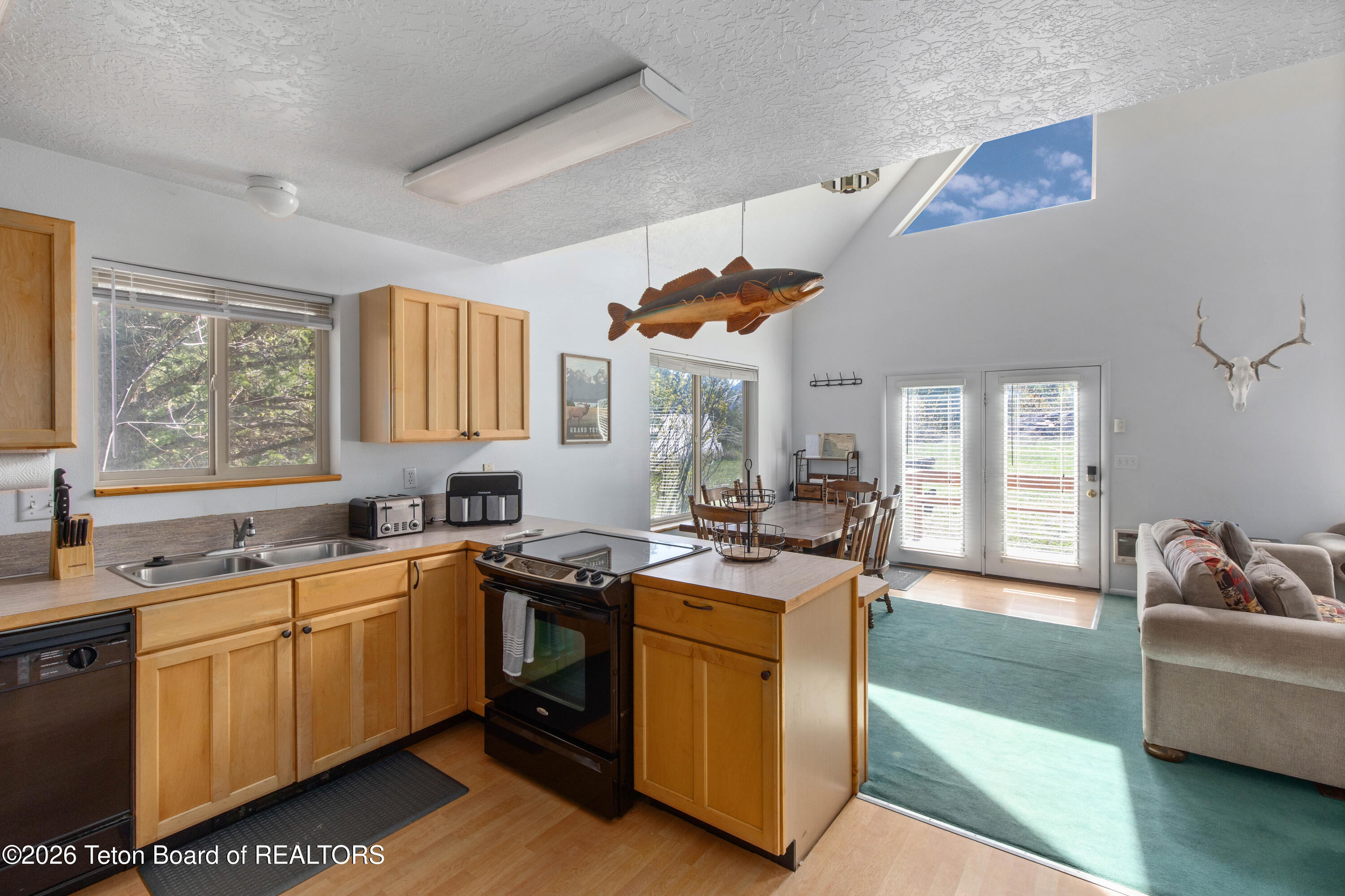 681 Overlook Circle Alpine, WY 83128 - Photo 18 of 54 681 Overlook_IMG_3394