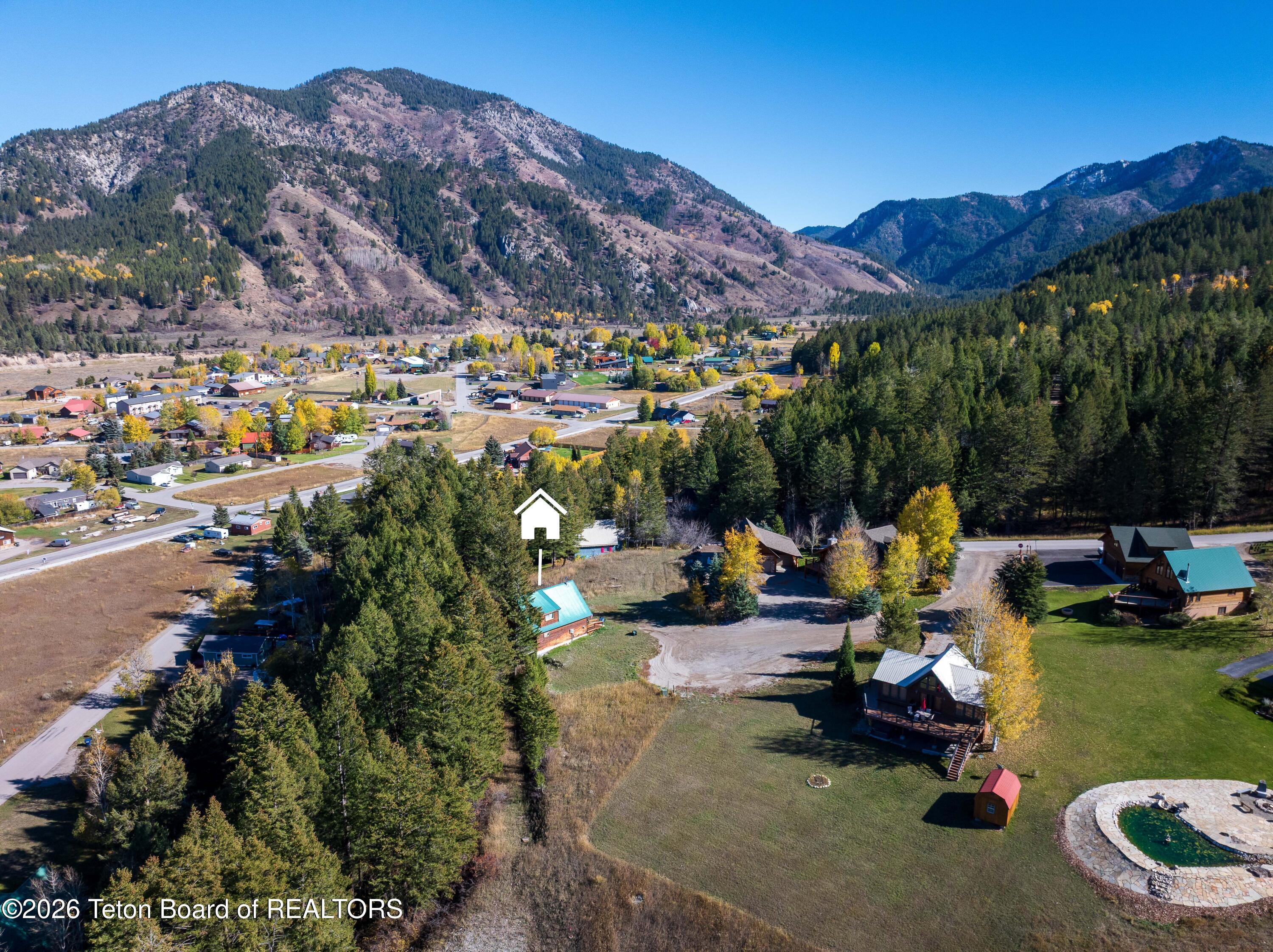 681 Overlook Circle Alpine, WY 83128 - Photo 3 of 54 681 Overlook_0091_D House