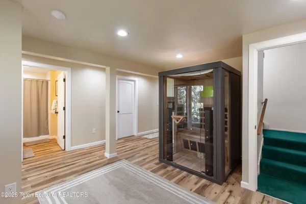 $795,000 | 681 Overlook Circle, Alpine, WY 83128