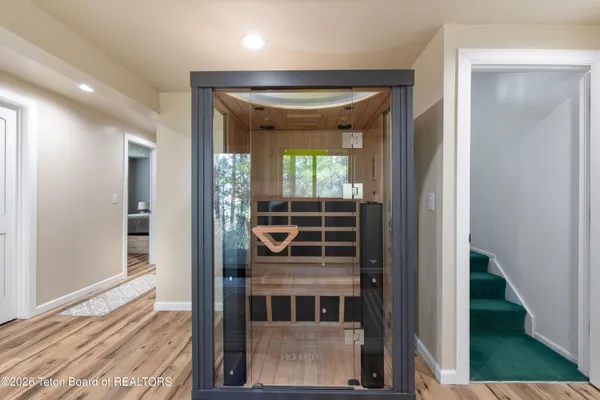 $795,000 | 681 Overlook Circle, Alpine, WY 83128