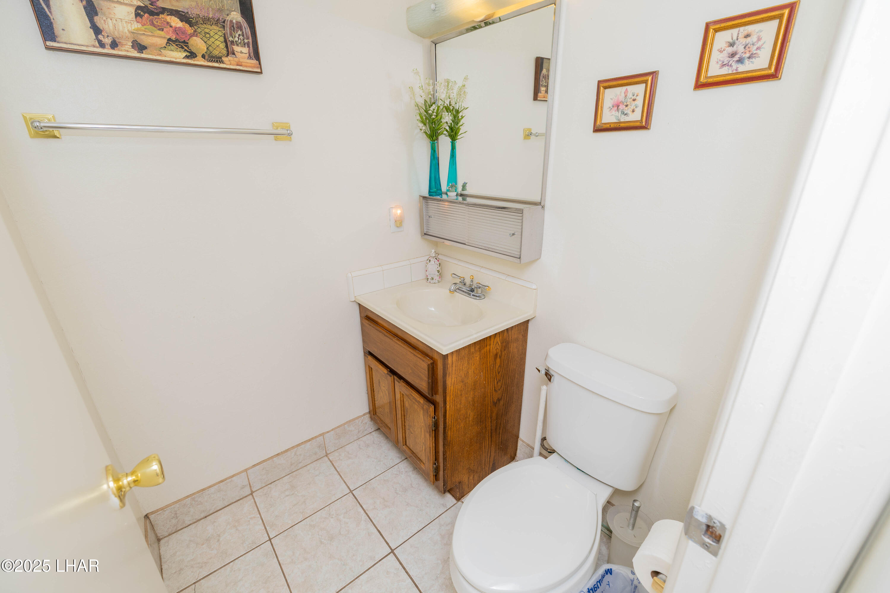 9170 Riverside Drive, Unit 35 Parker, AZ 85344 - Photo 17 of 42 F48A5431