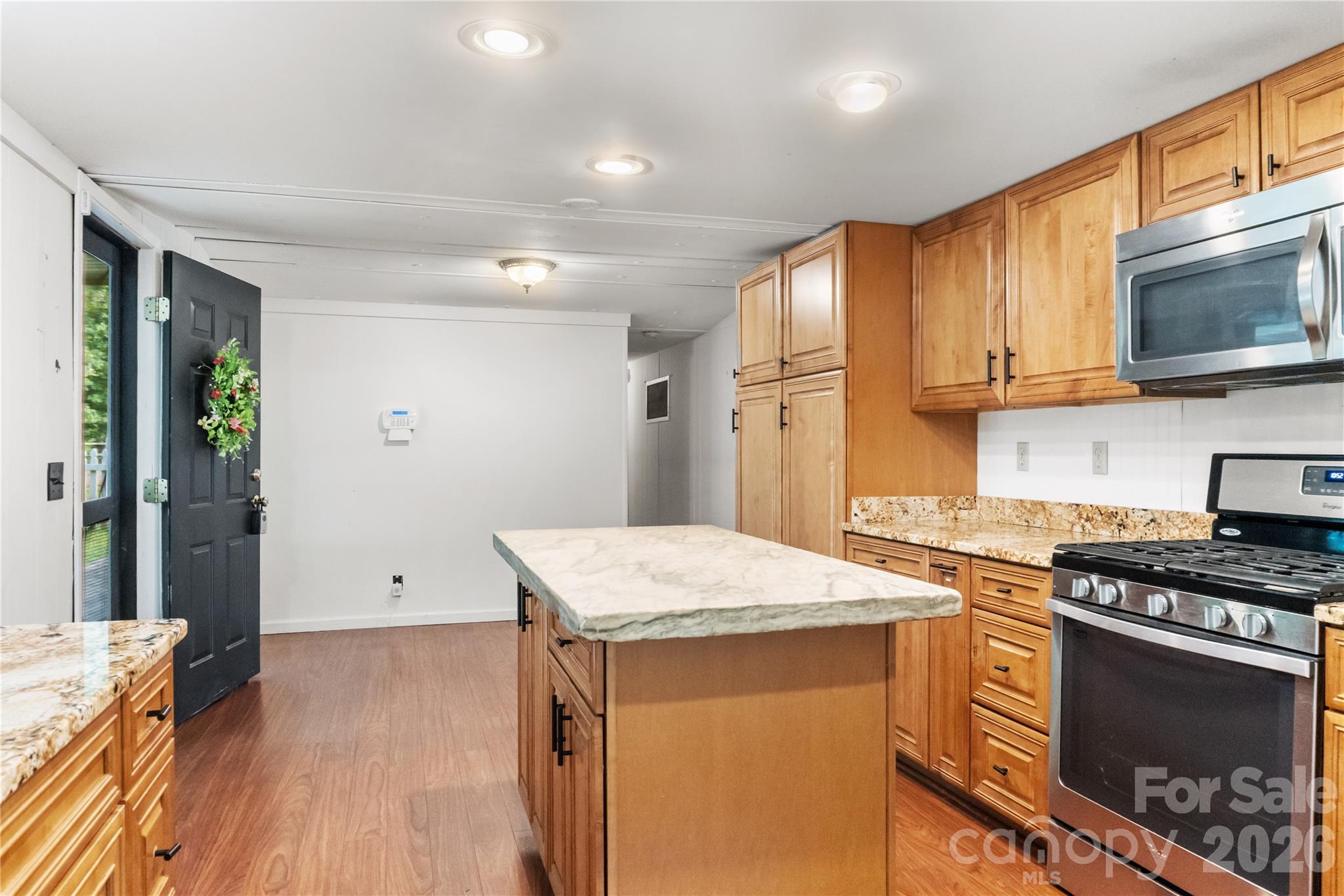 454 Hummingbird Lane Franklin, NC 28734 - Photo 10 of 48
