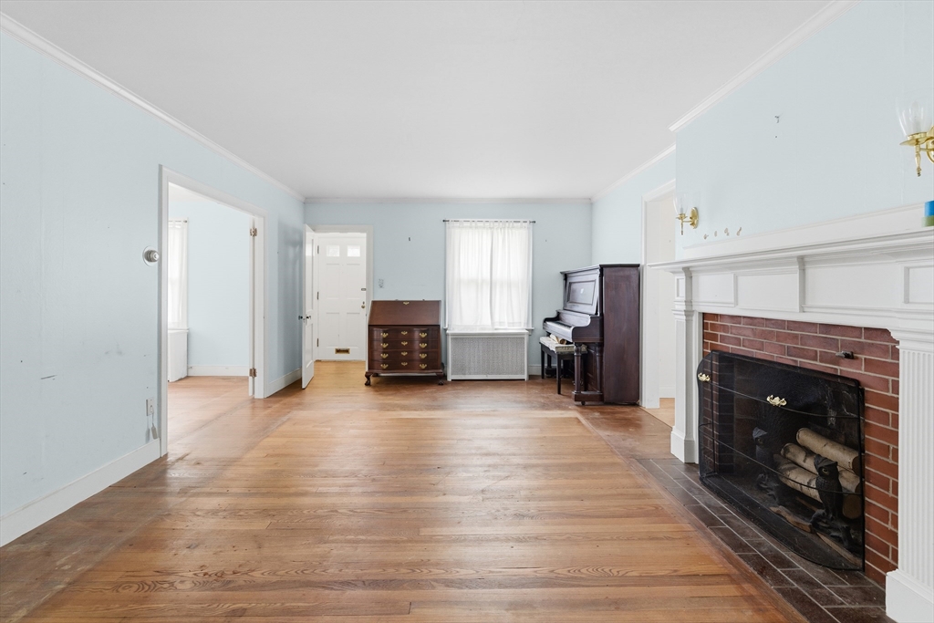 564 Montgomery Street Fall River, MA 02720 - Photo 24 of 42
