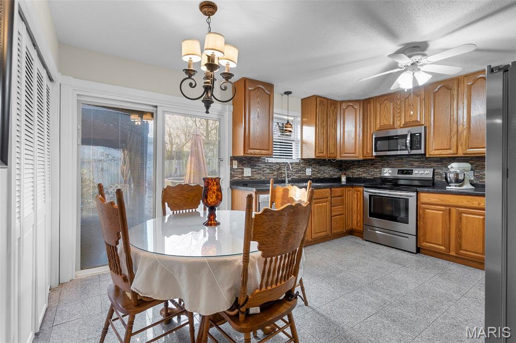 111 Tracy Street Jackson, MO 63755 - Photo 7 of 18