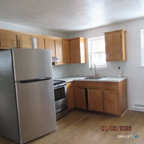 $1,400 | 152 Surrey Drive, Unit 156, Bristol, CT 06010