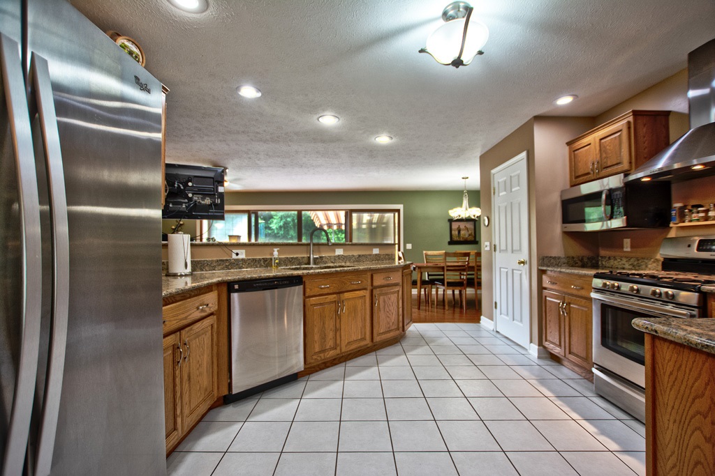 26948 Early Road South Bend, IN 46628 - Photo 3 of 36 Gallery Image 3