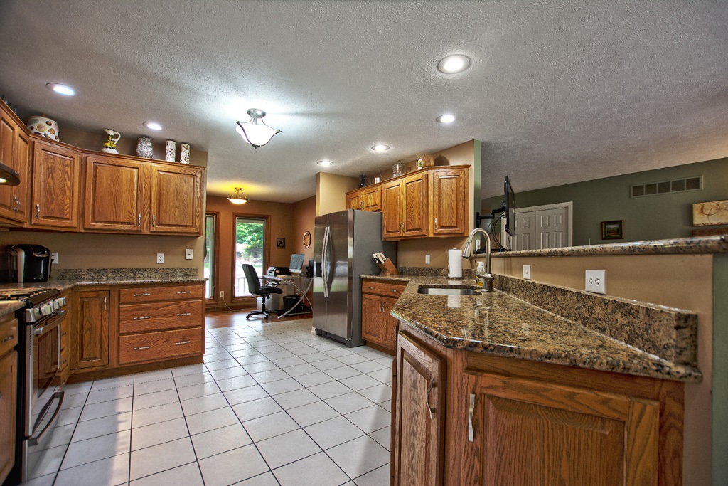 26948 Early Road South Bend, IN 46628 - Photo 6 of 36 Gallery Image 6