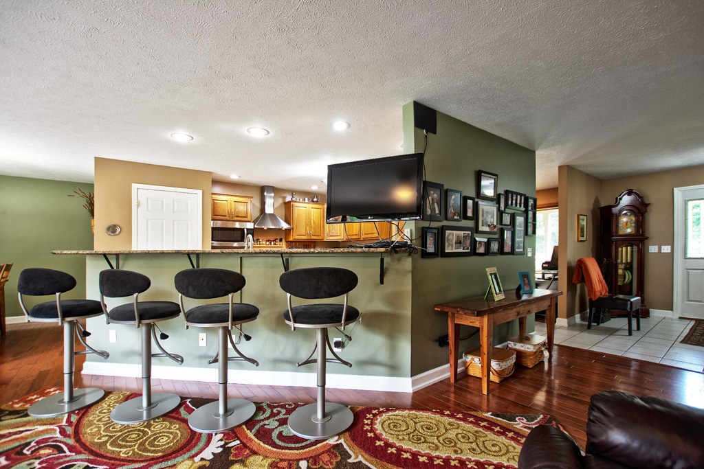 26948 Early Road South Bend, IN 46628 - Photo 7 of 36 Gallery Image 7
