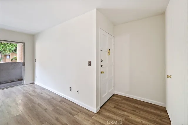 $470,000 | 1001 West MacArthur Boulevard, Unit 110, Santa Ana, CA 92707