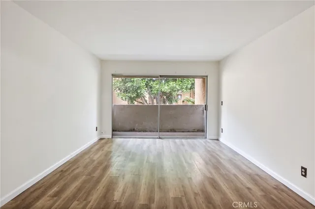 $470,000 | 1001 West MacArthur Boulevard, Unit 110, Santa Ana, CA 92707
