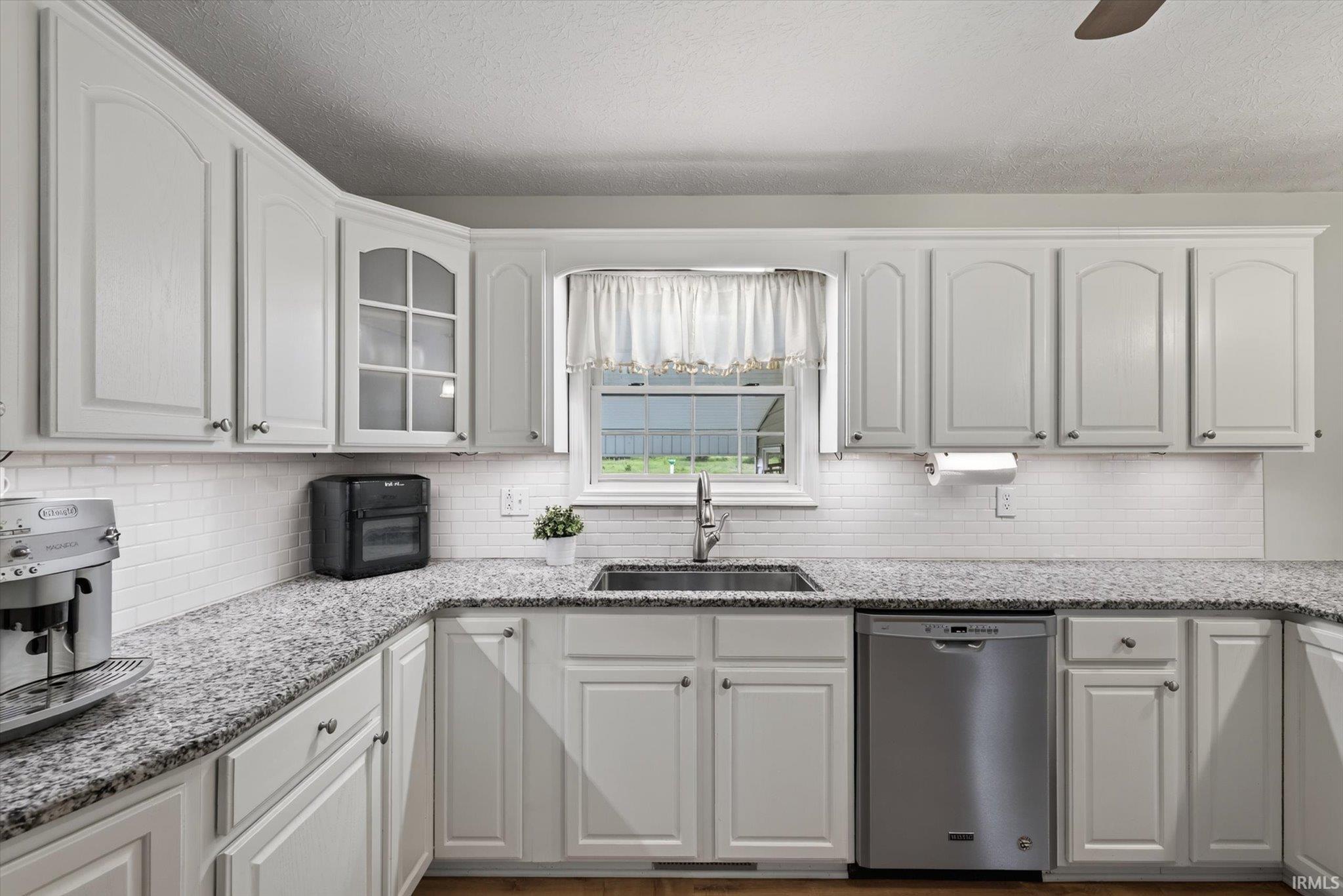 2108 East Antioch Road Bloomfield, IN 47424 - Photo 12 of 48 Gallery Image 12