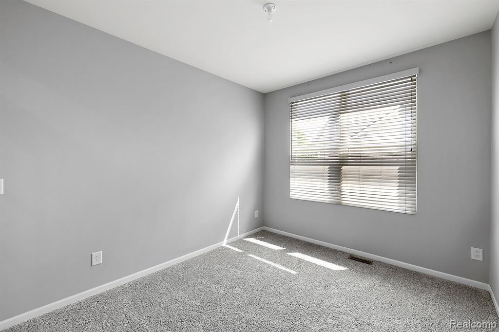 48767 Rockview Road Novi, MI 48374 - Photo 17 of 45