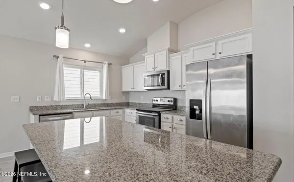 $2,600 | 3106 Hawks Hill Lane, Jacksonville, FL 32216