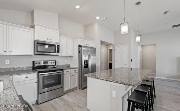 $2,600 | 3106 Hawks Hill Lane, Jacksonville, FL 32216