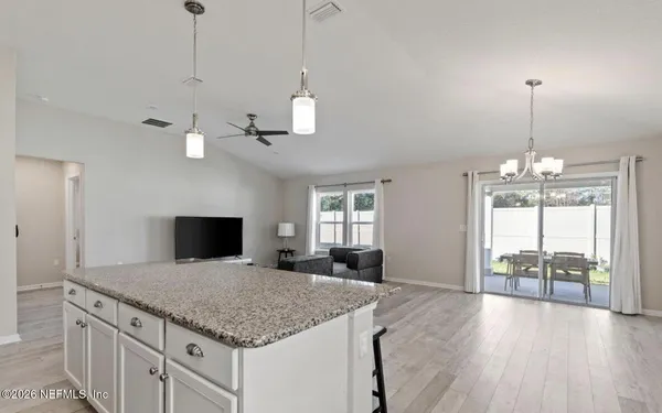 $2,600 | 3106 Hawks Hill Lane, Jacksonville, FL 32216