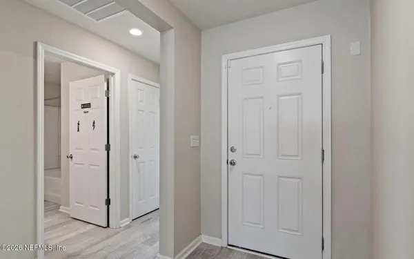 $2,600 | 3106 Hawks Hill Lane, Jacksonville, FL 32216