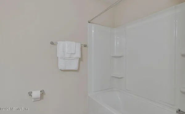 $2,600 | 3106 Hawks Hill Lane, Jacksonville, FL 32216