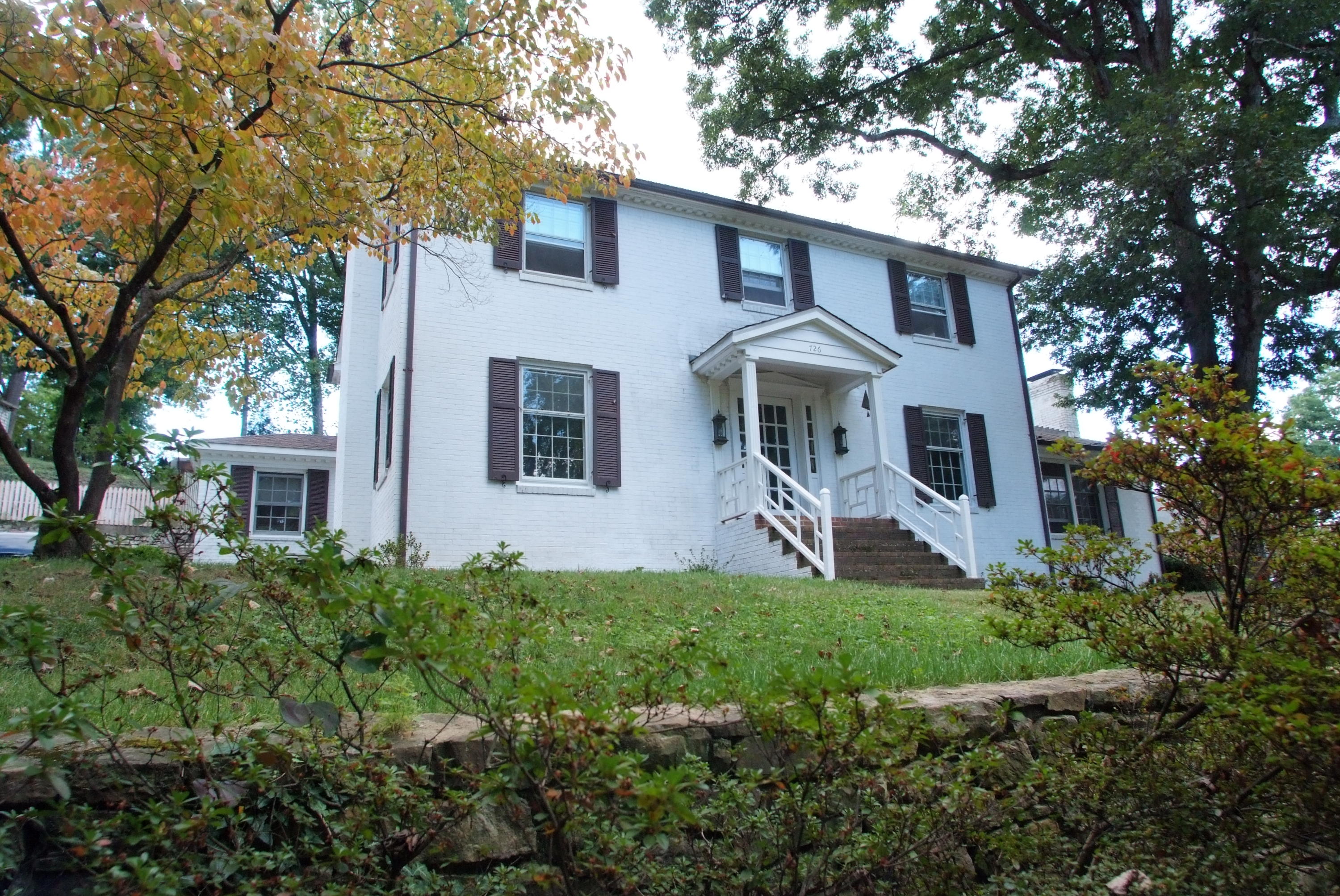 726 Wildwood Road Southwest Roanoke, VA 24014 - Photo 2 of 23 EXTERIOR
