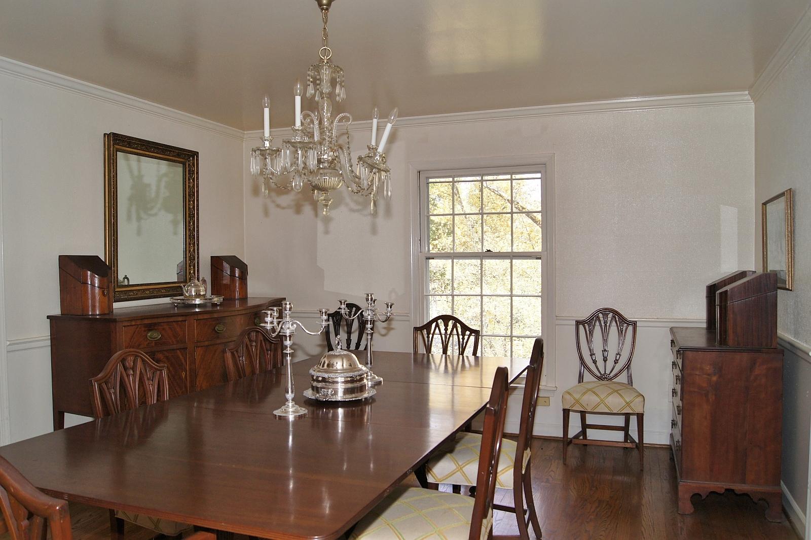 726 Wildwood Road Southwest Roanoke, VA 24014 - Photo 7 of 23 INTERIOR