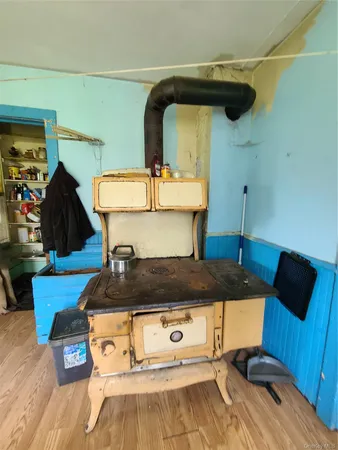 $464,500 | 299-301 Stump Pond Road, Livingston Manor, NY 12758