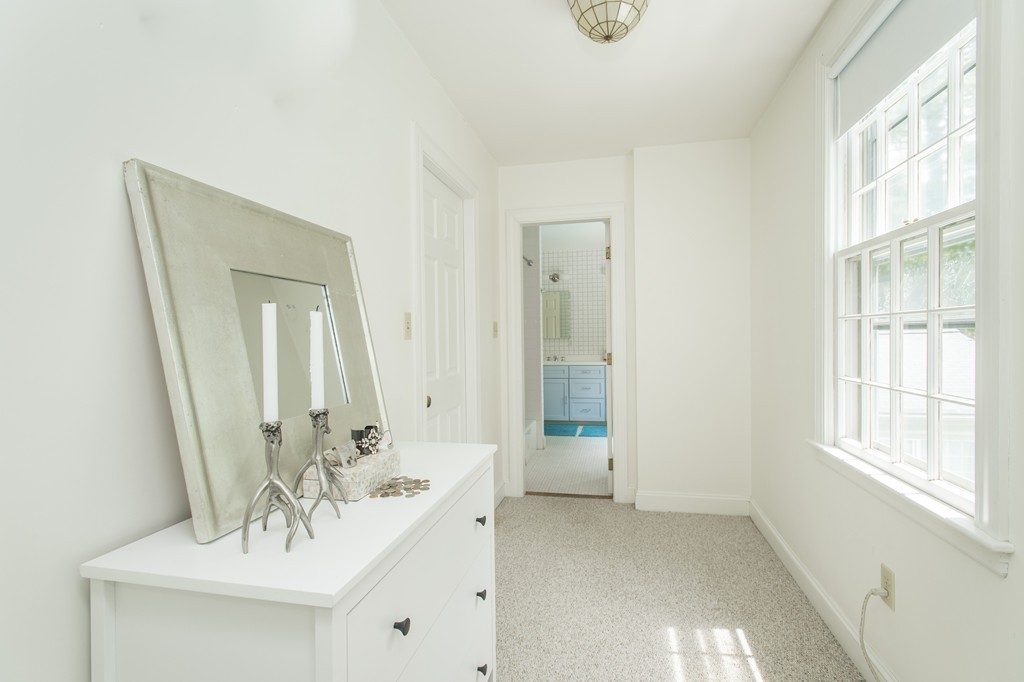 1 Concord Road Weston, MA 02493 - Photo 19 of 22 Gallery Image 19