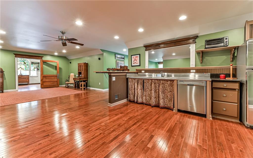 1756 Old State Road Gibsonia, PA 15044 - Photo 21 of 25 Gallery Image 21