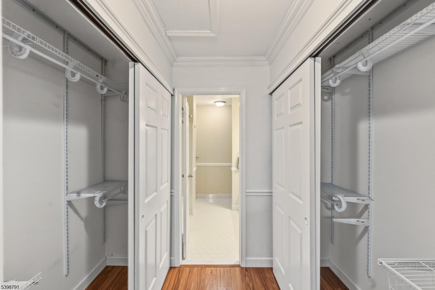 8 Brookline Court Princeton, NJ 08540 - Photo 11 of 39