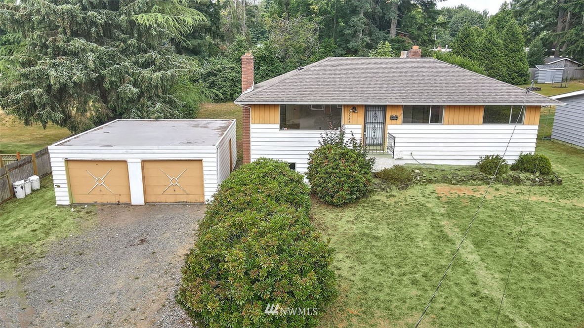 17524 Southeast 134th Street Renton, WA 98059 - Photo 3 of 28