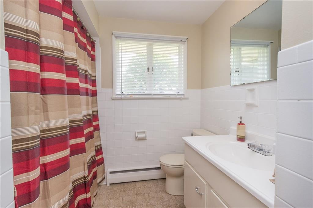 882 Chapel Road Aliquippa, PA 15001 - Photo 11 of 20 Gallery Image 11