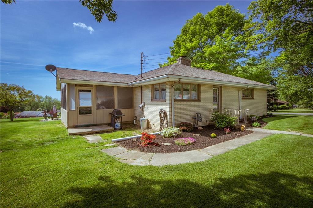 882 Chapel Road Aliquippa, PA 15001 - Photo 18 of 20 Gallery Image 18