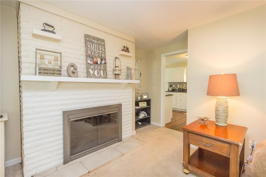 882 Chapel Road Aliquippa, PA 15001 - Photo 4 of 20 Gallery Image 4