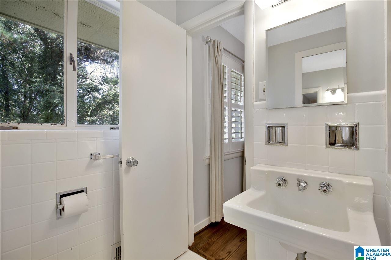 229 Vestavia Circle Birmingham, AL 35216 - Photo 26 of 46
