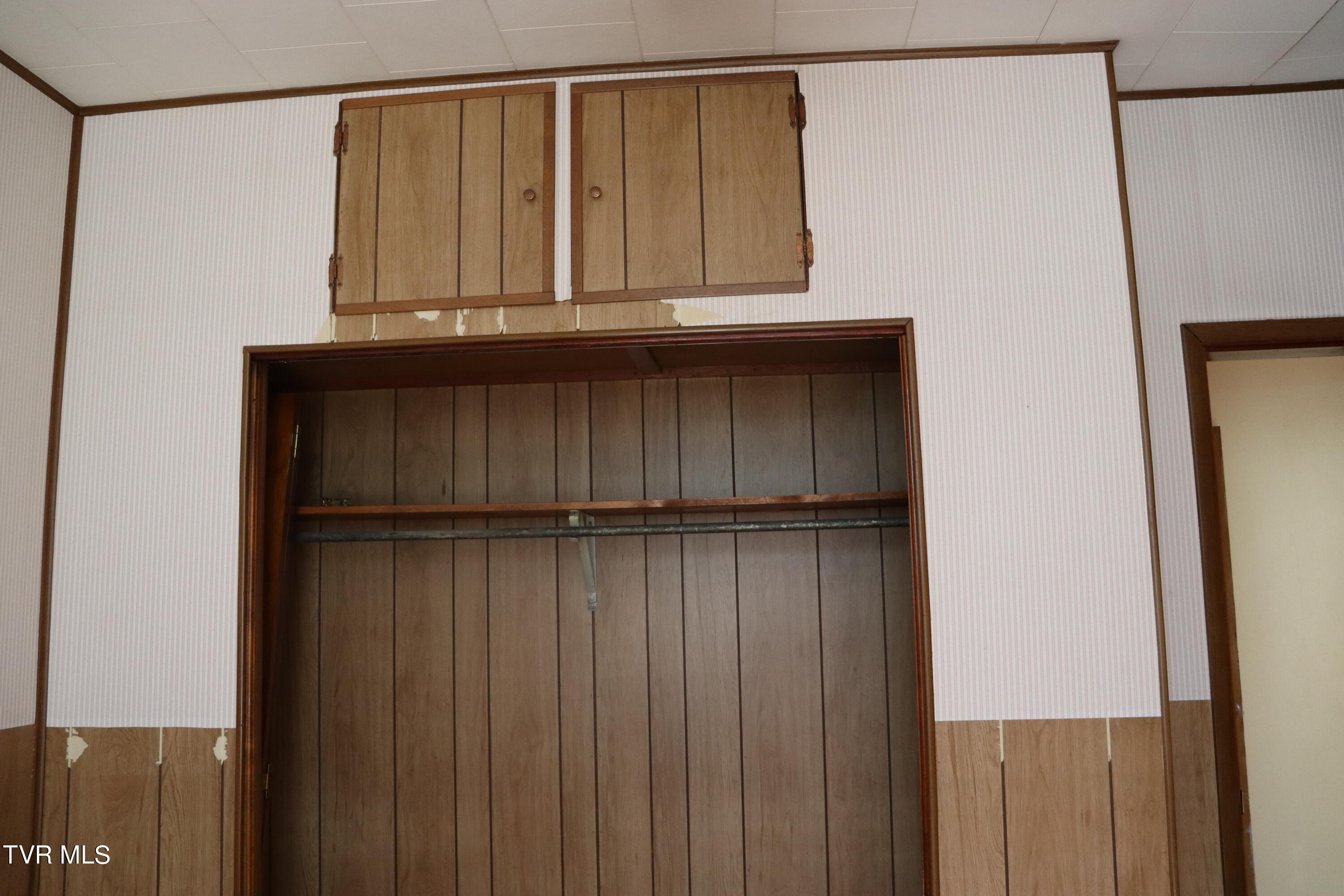 1626 Derby Road Appalachia, VA 24216 - Photo 20 of 23 IMG_7622