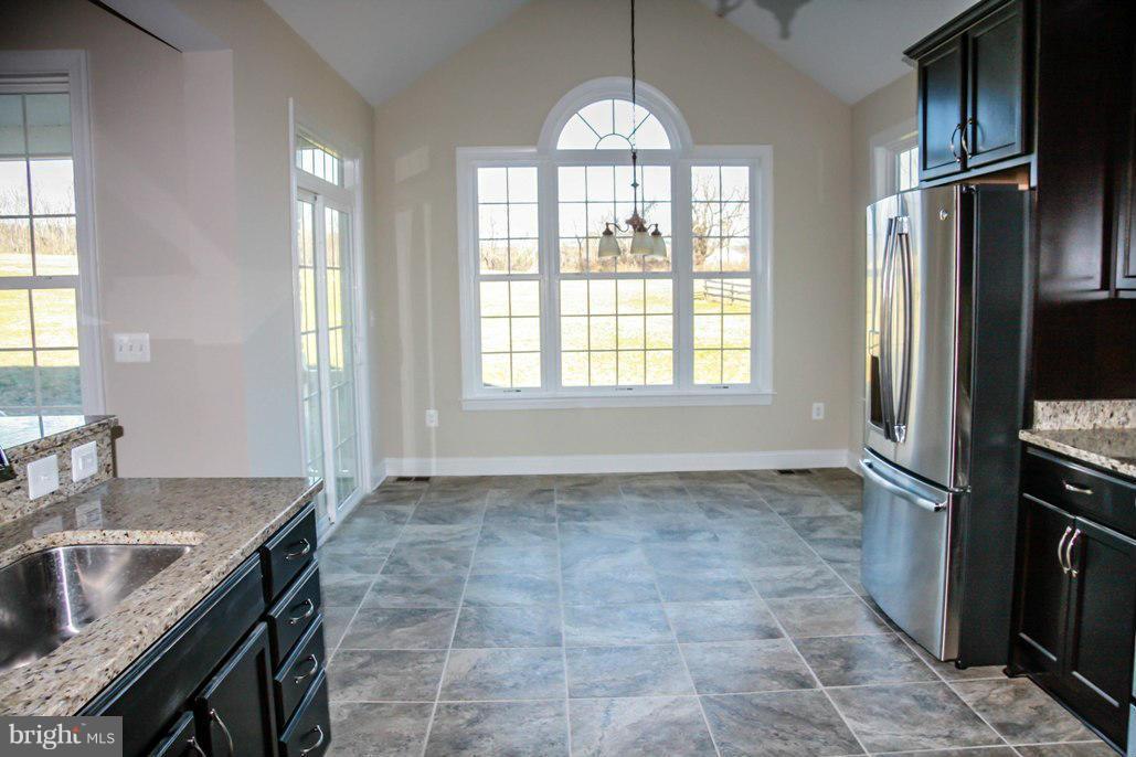 4251 Apple Pie Ridge Road Winchester, VA 22603 - Photo 16 of 26 Kitchen