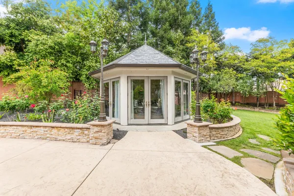 $3,500,000 | 5021 Jardin Lane, Carmichael, CA 95608