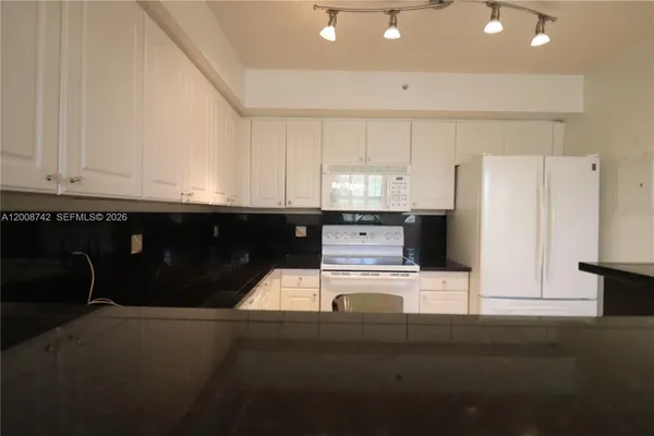 $1,800 | 4836 Highway 7, Unit 5207, Coconut Creek, FL 33073